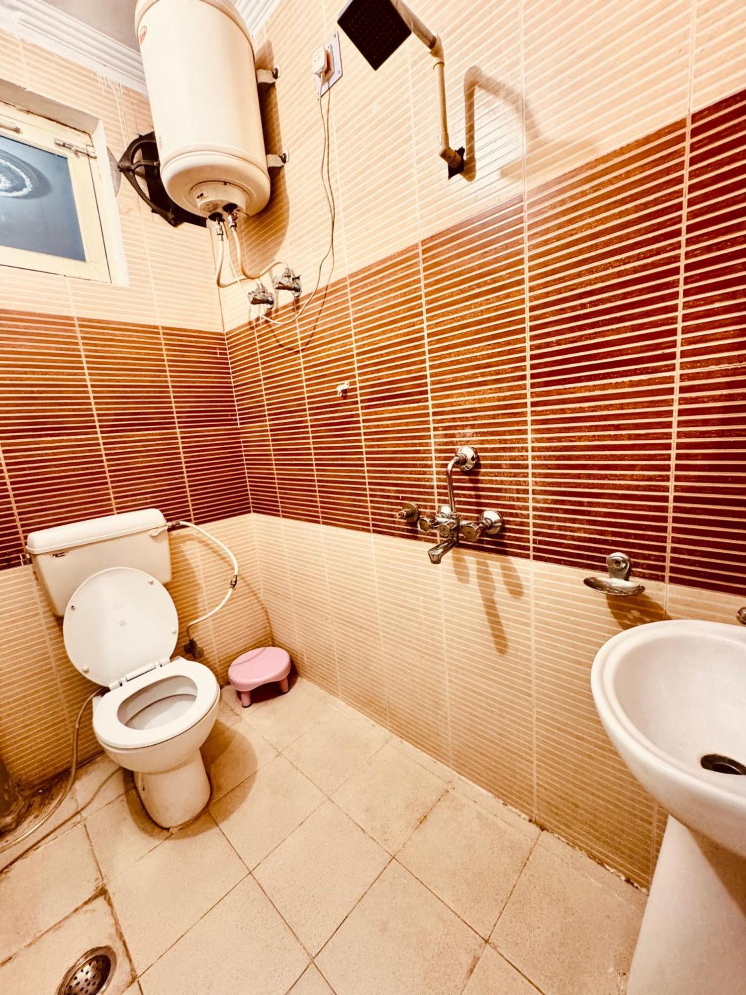 Qube House Bnb Rishikesh Exterior photo